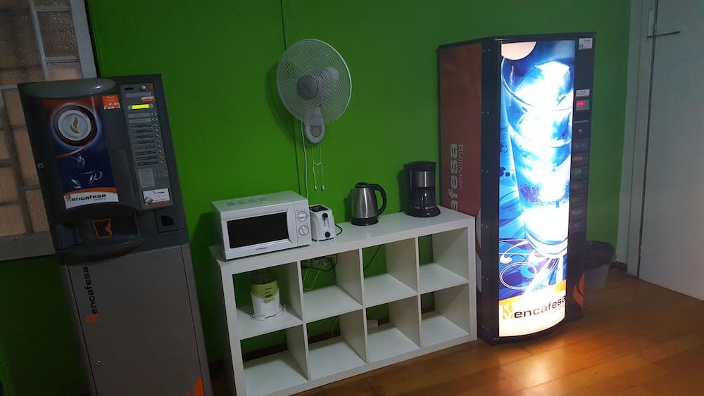 Diagonal House Hostel Barcelona