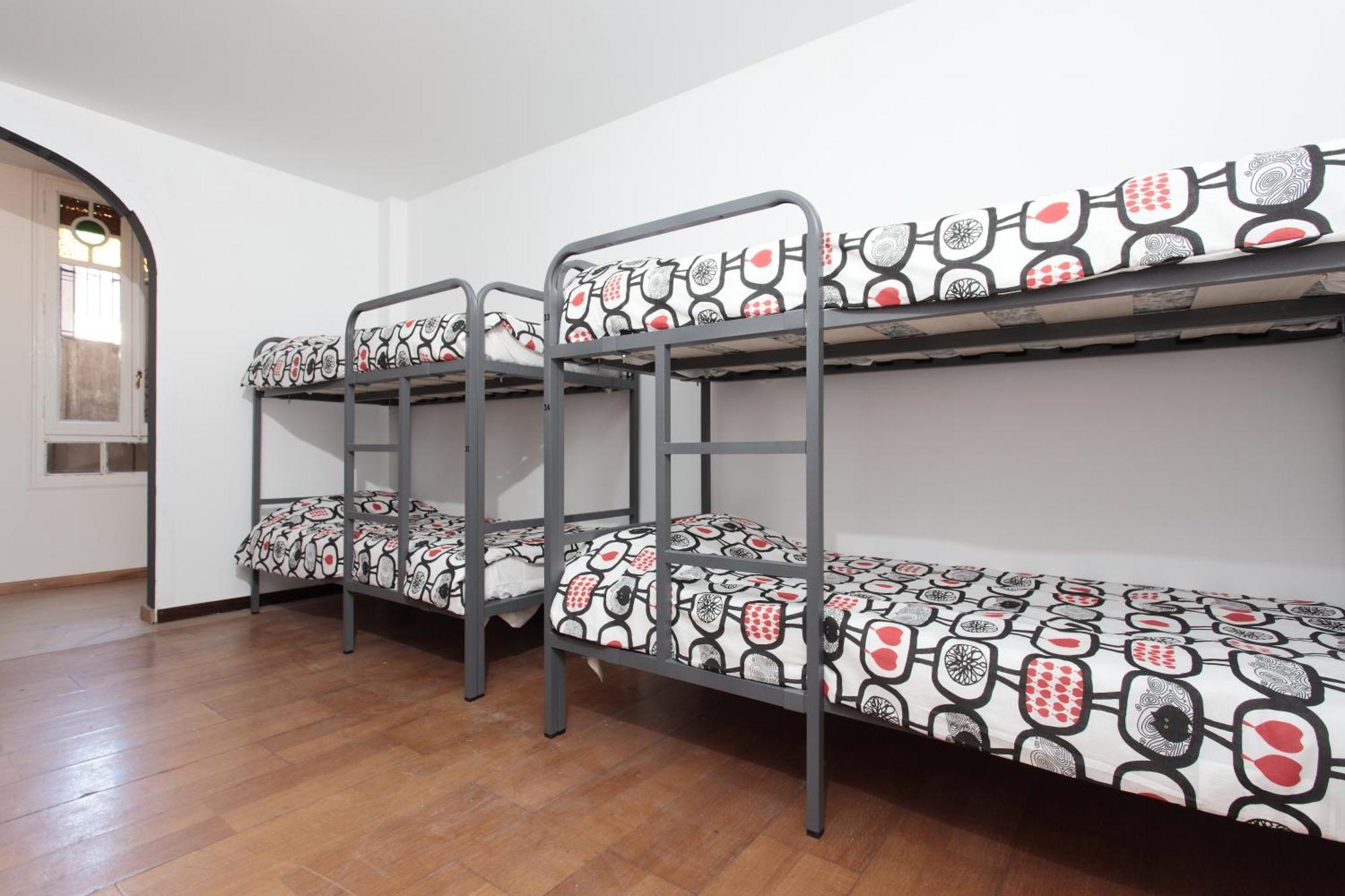 Hostel Diagonal House